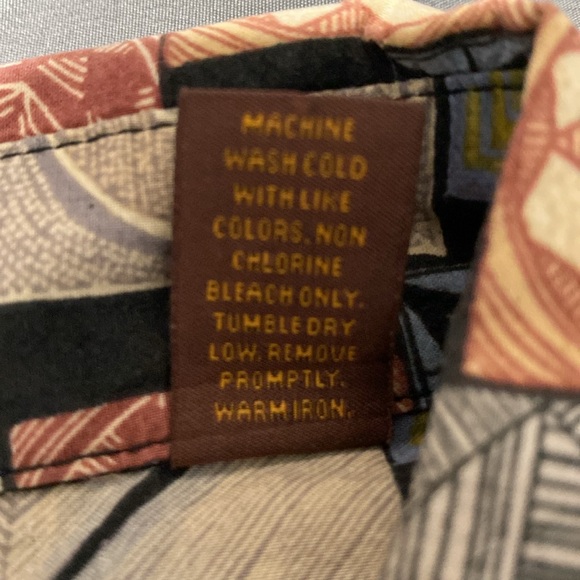 Tori Richard Honolulu button down shirt. Size XL - Picture 3 of 5